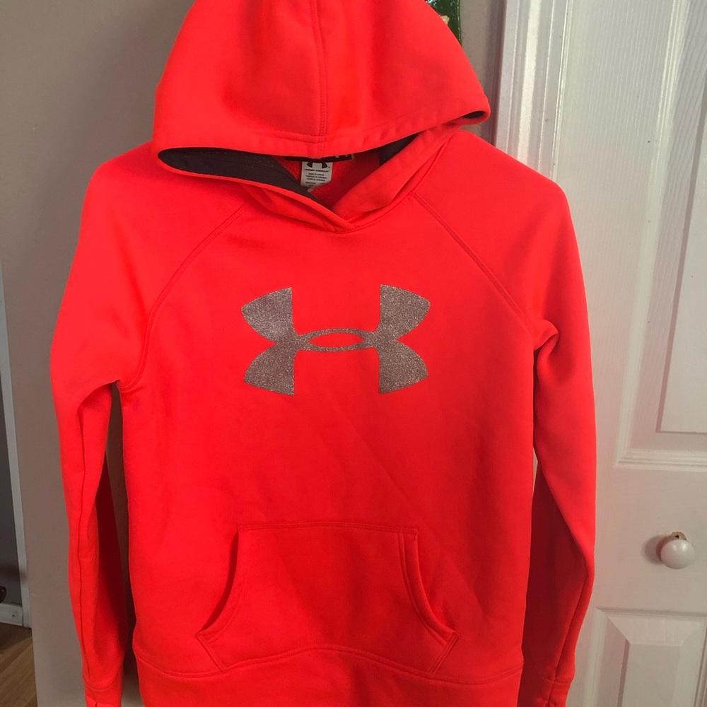 Under armour storm hoodie size youth large